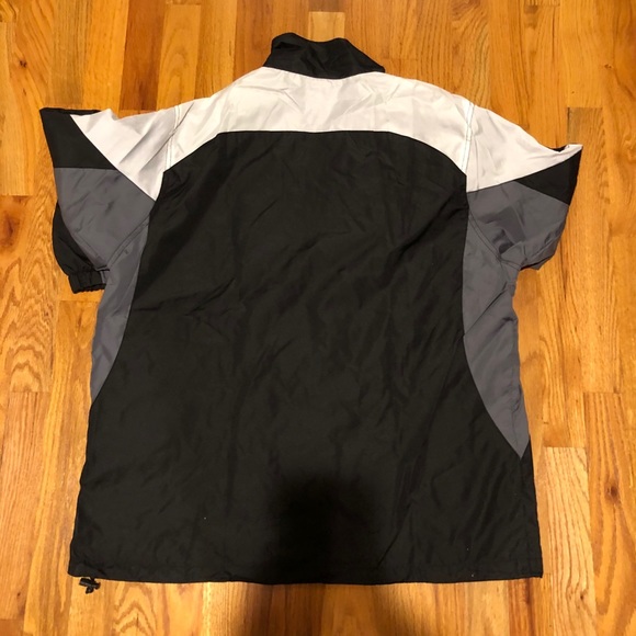 Men Atlanta Falcons Windbreaker Jacket - Picture 9 of 9